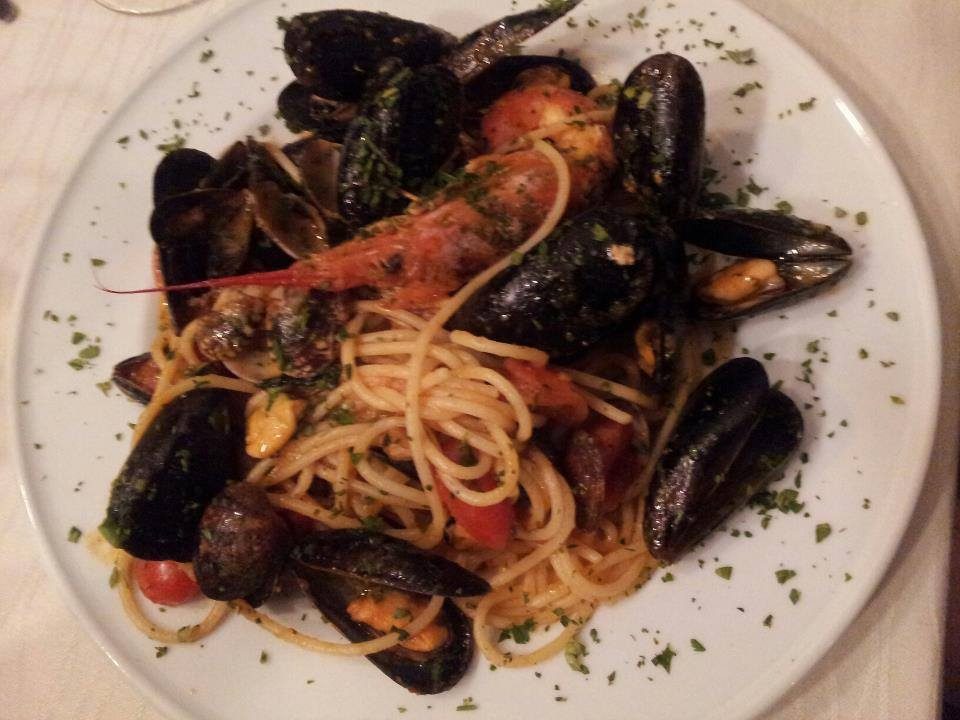 Spaghetti allo scoglio — Volta Street, Milano
